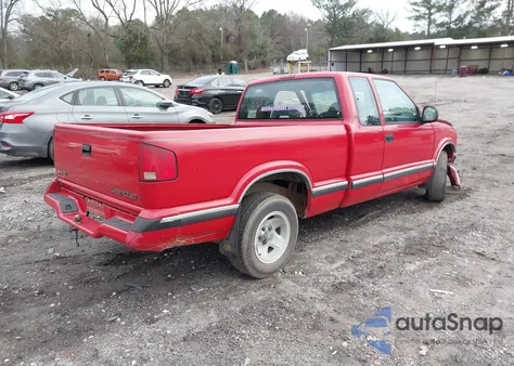 1996 Chevrolet S Truck S10 z USA, uszkodzony, nr VIN 1GCCS19XXT8152046